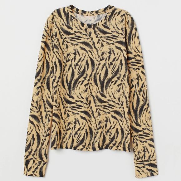 H&M Trend Tiger-Striped Jersey Top Size XS - Picture 1 of 1